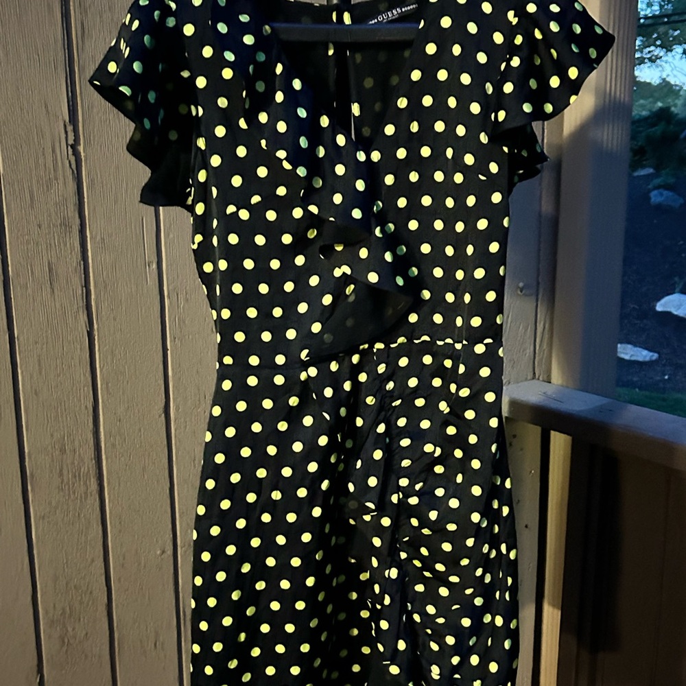NWT Guess women’s Guess black polka dot dress size XS